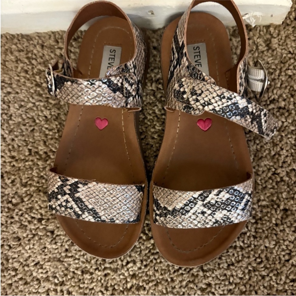 Steve Madden Multi-Color Snake Print Sandals